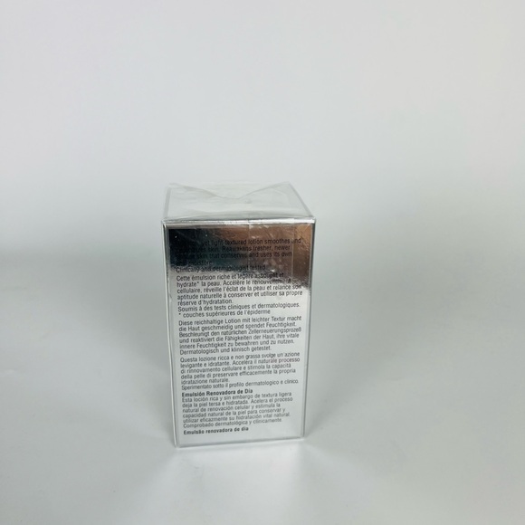 Elizabeth Arden Millenium Day Renewal Emulsion 2.5oz / 75mL Brand New Sealed - Picture 2 of 6